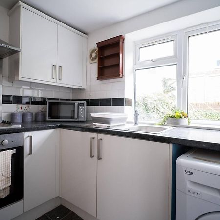 Lena St 3 Bedroom House Sleep 6- Long Stay Contractors-Free Parking Bristol Buitenkant foto