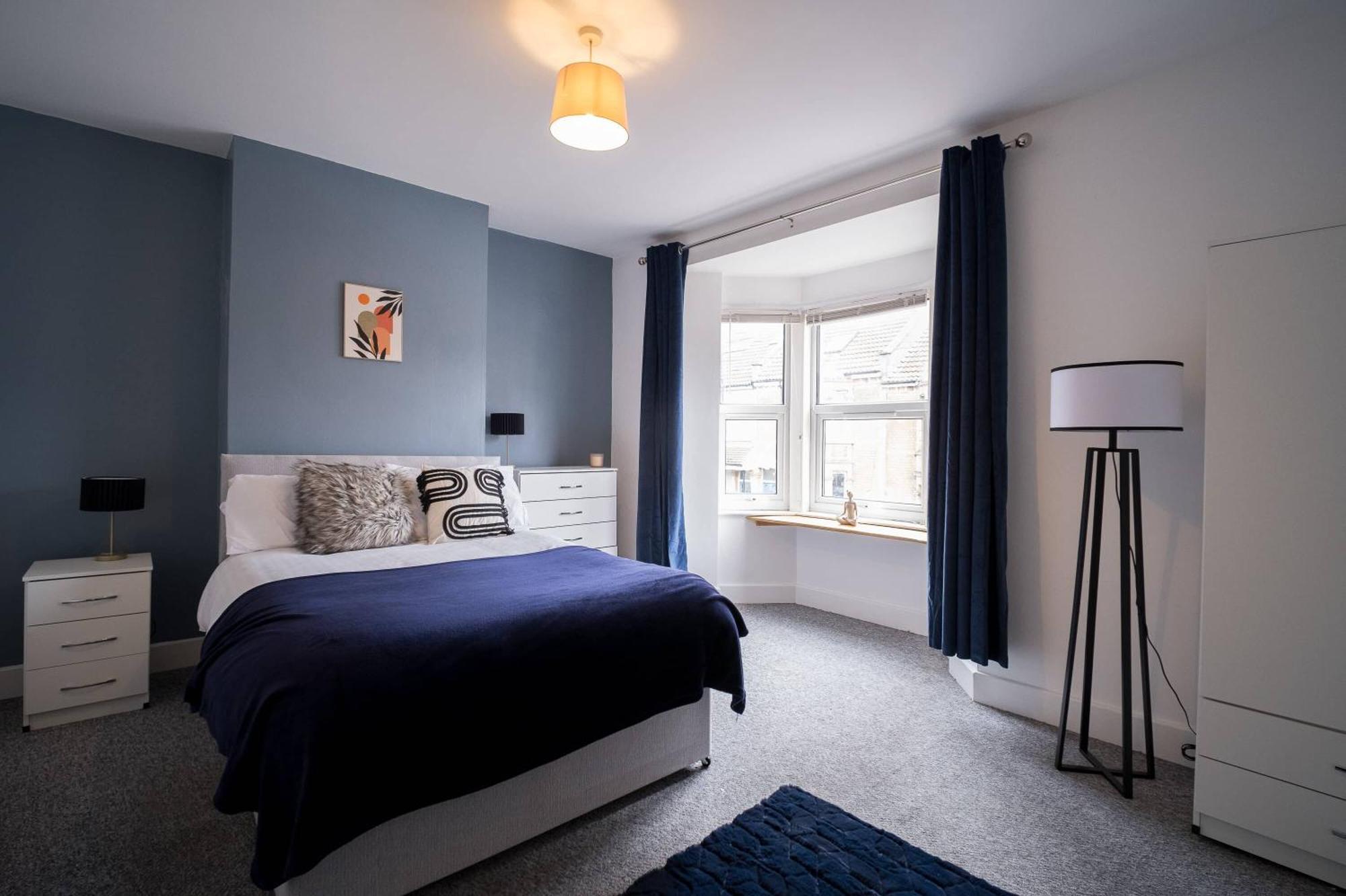 Lena St 3 Bedroom House Sleep 6- Long Stay Contractors-Free Parking Bristol Buitenkant foto